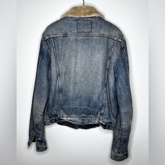 Vintage Abercrombie & Fitch Early 00’s Jean Jacket with Faux Fur Mens Sz M - Picture 9 of 9